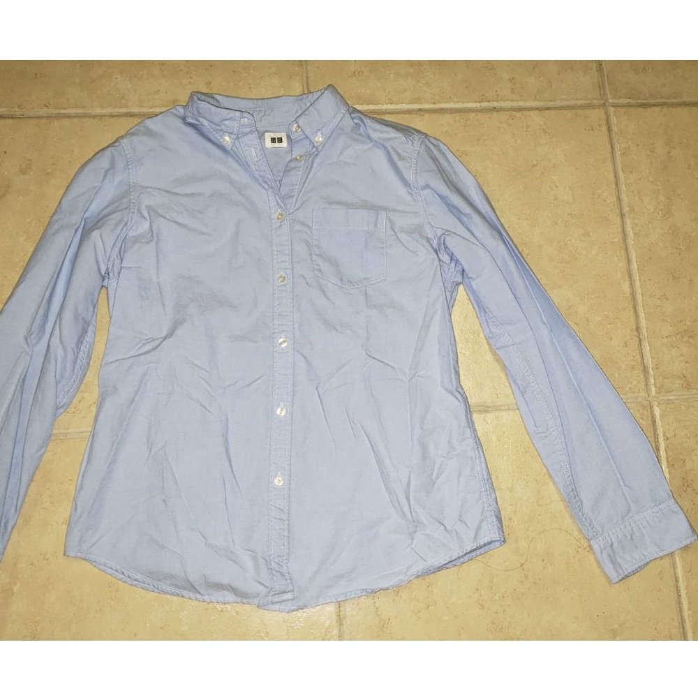 UNIQLO Button down long sleeve Shirt